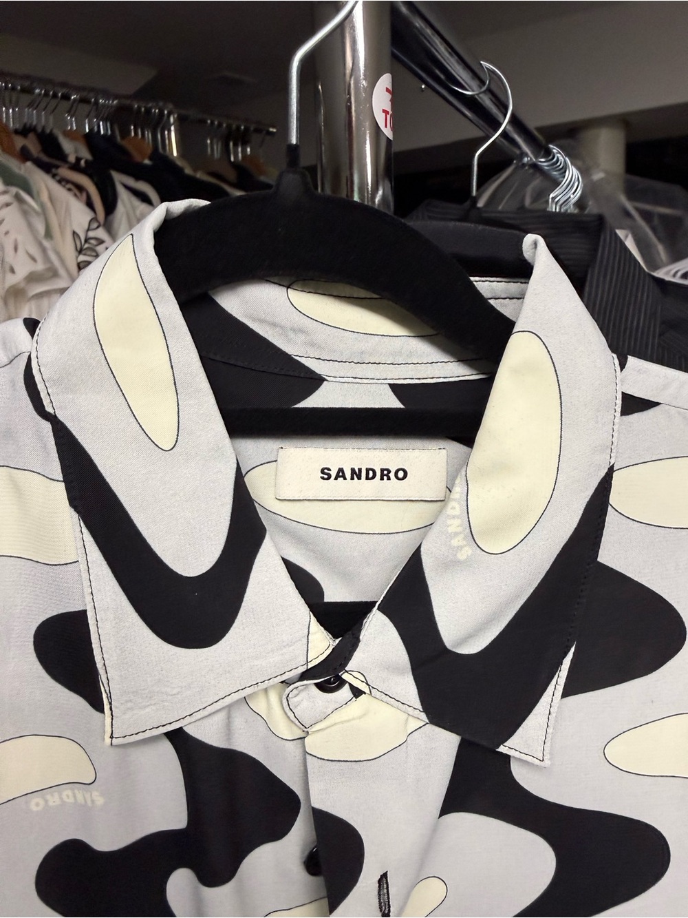 Sandro Men’s Black & Cream Abstract Pattern Button-Down Shirt